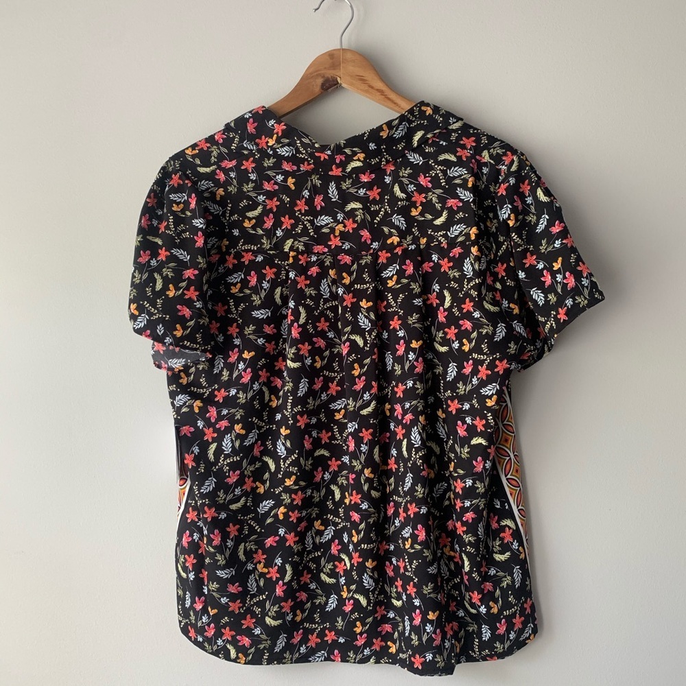 Laundry By Shelli Segal Floral Blouse - Picture 5 of 9
